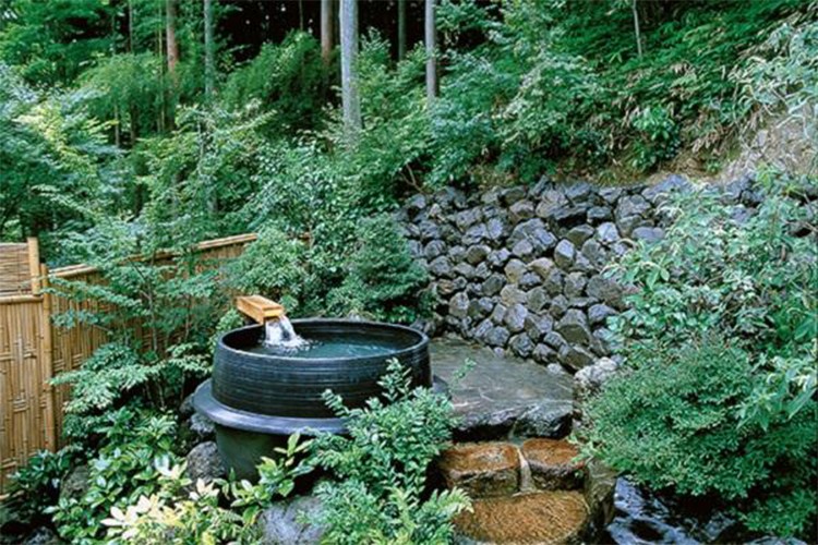 美味しい食事と温泉で、日常から少し離れて