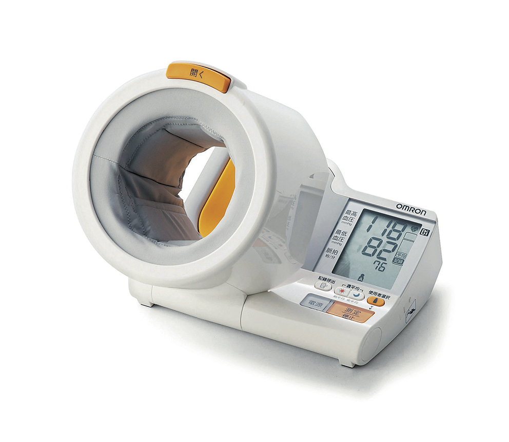 オムロン 上腕式デジタル自動血圧計
